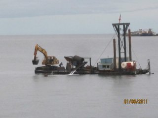 Добыча золота в Беринговом море, возле г.Нома (фото П.Луняшина)